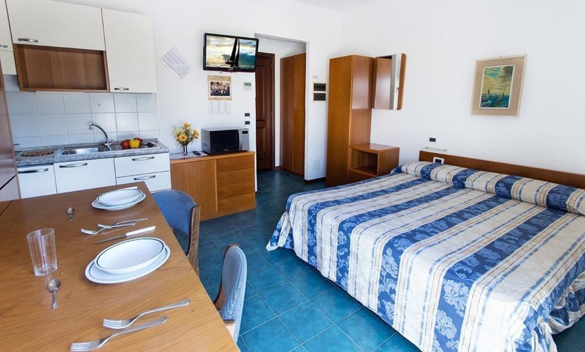 Casavacanze Internazionale Diano Marina Luaran gambar