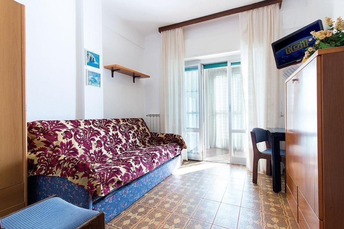 Casavacanze Internazionale Diano Marina Luaran gambar