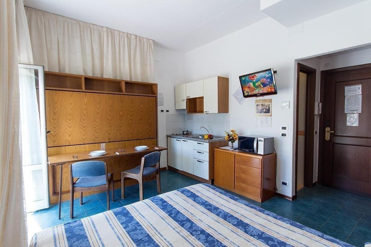 Casavacanze Internazionale Diano Marina Luaran gambar