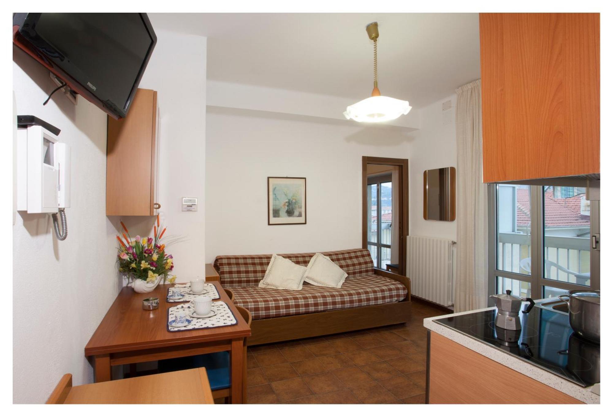 Casavacanze Internazionale Diano Marina Luaran gambar
