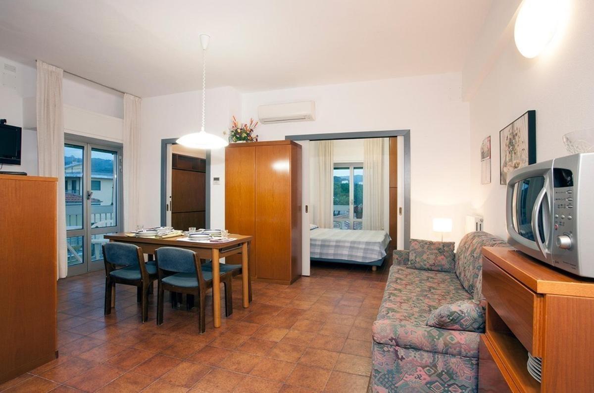 Casavacanze Internazionale Diano Marina Luaran gambar